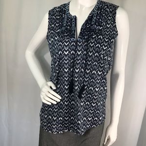 Beach Lunch Lounge top with neck interest